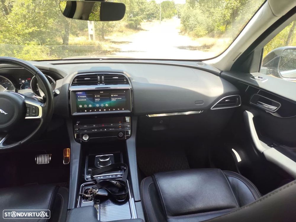 Jaguar F-Pace 2.0 i4D Prestige Aut. - 21