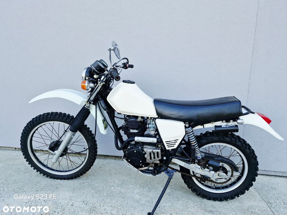 Kawasaki KLR - 14