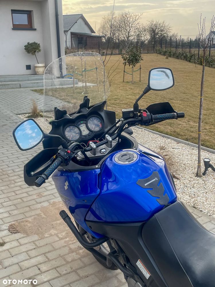 Suzuki V-STROM - 3