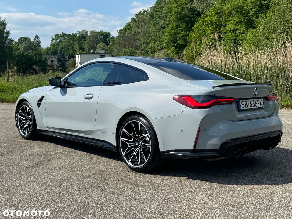 BMW M4 Competition M xDrive sport - 16