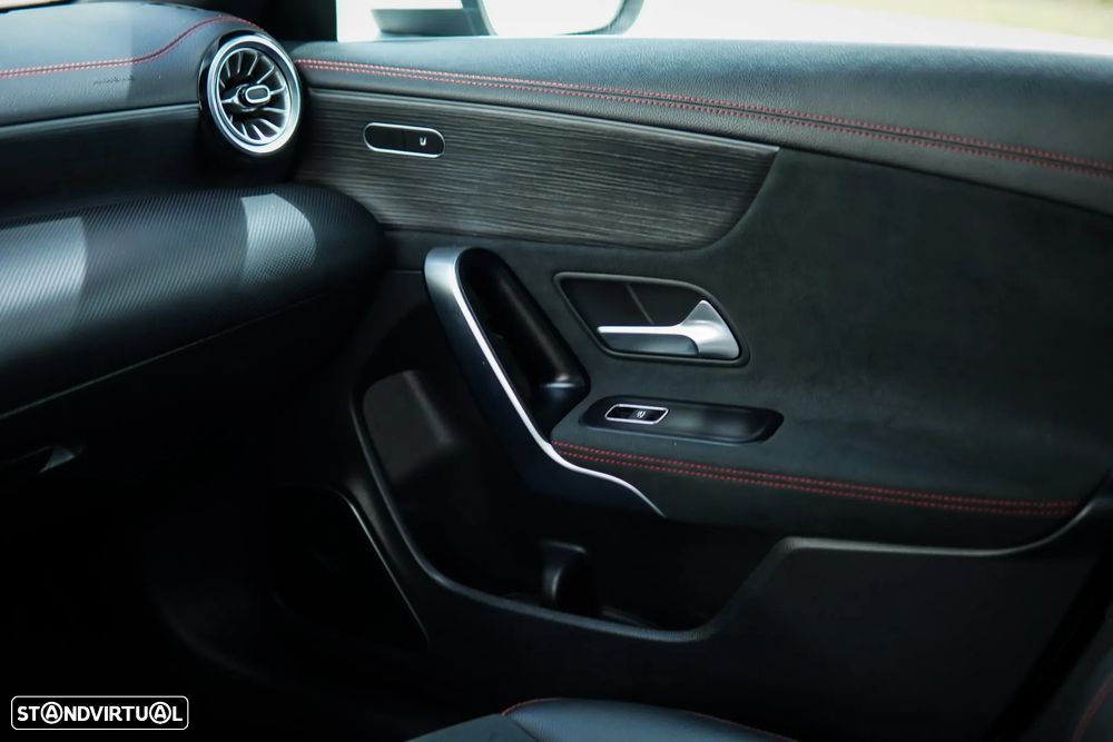 Mercedes-Benz CLA 250 e 8G-DCT AMG Line - 56