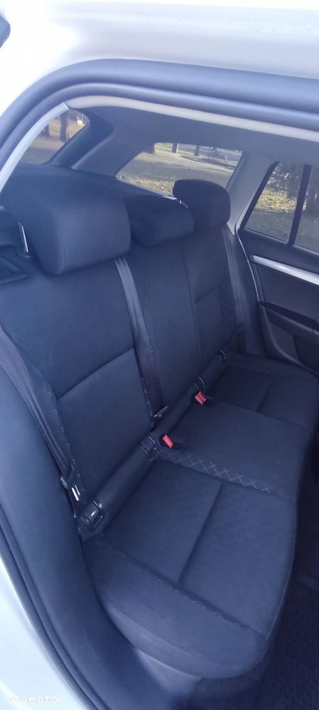 Skoda Octavia 1.6 TDI DSG Ambition - 11