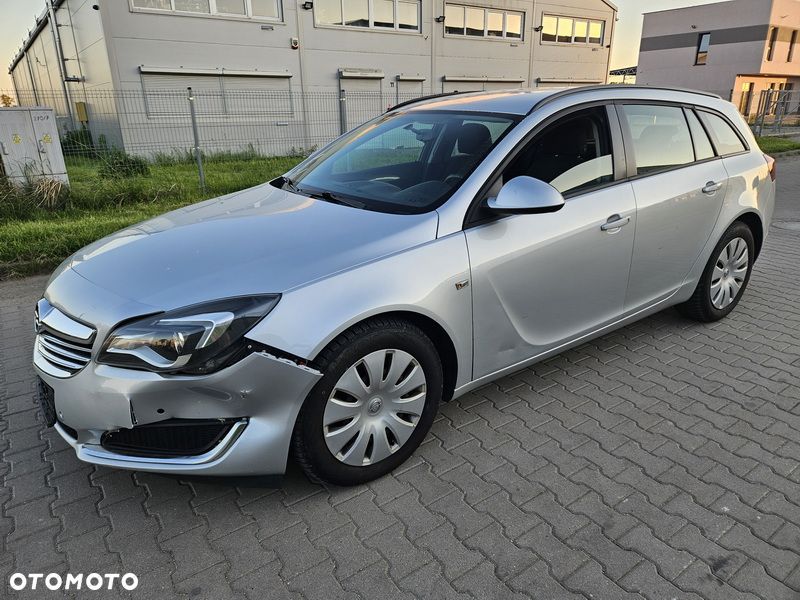Opel Insignia - 1