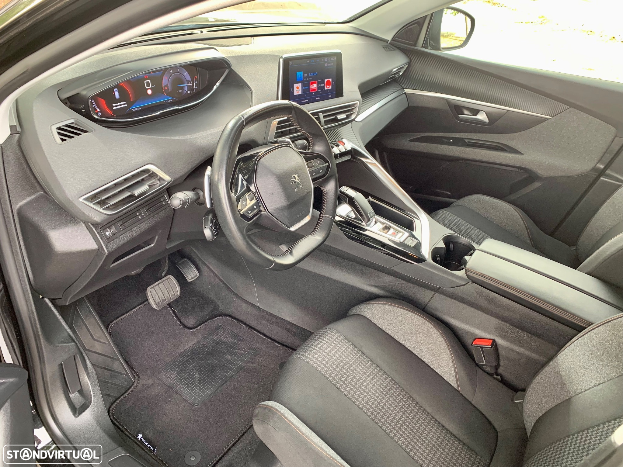 Peugeot 3008 BlueHDi 130 Stop & Start EAT8 Allure - 8