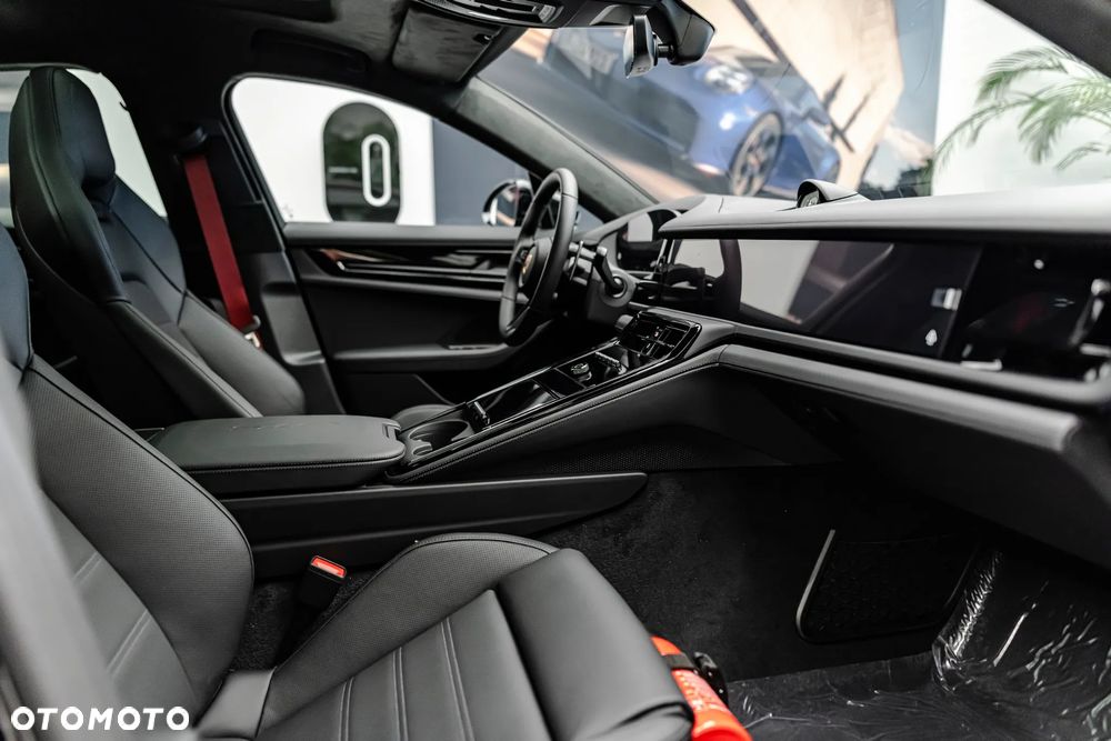 Porsche Panamera - 13