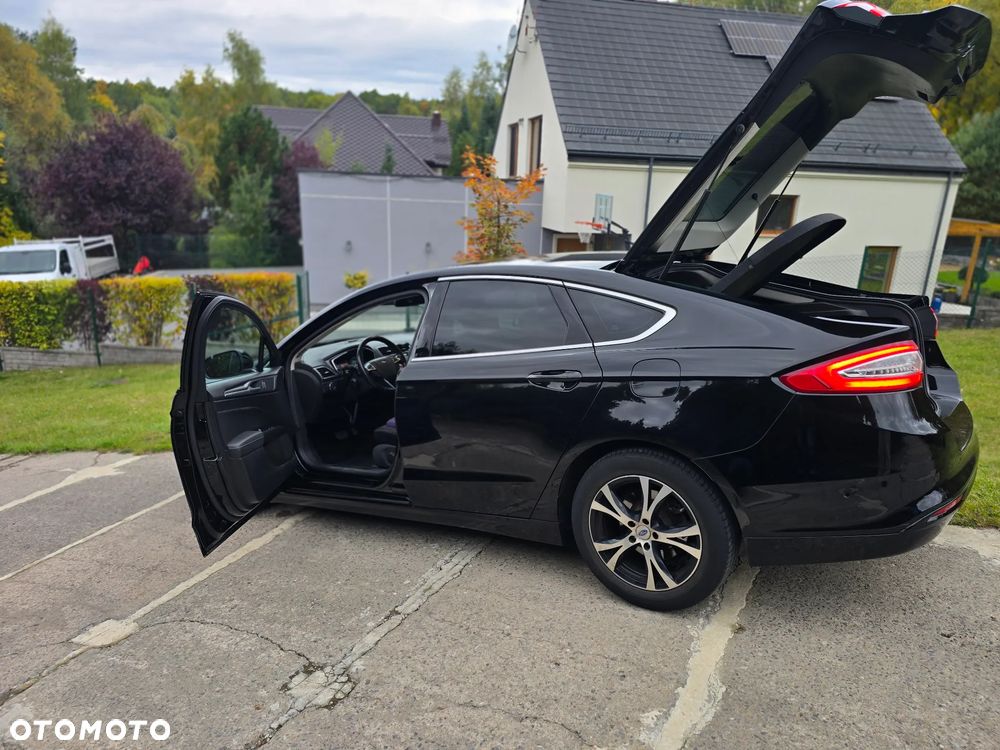 Ford Mondeo - 17