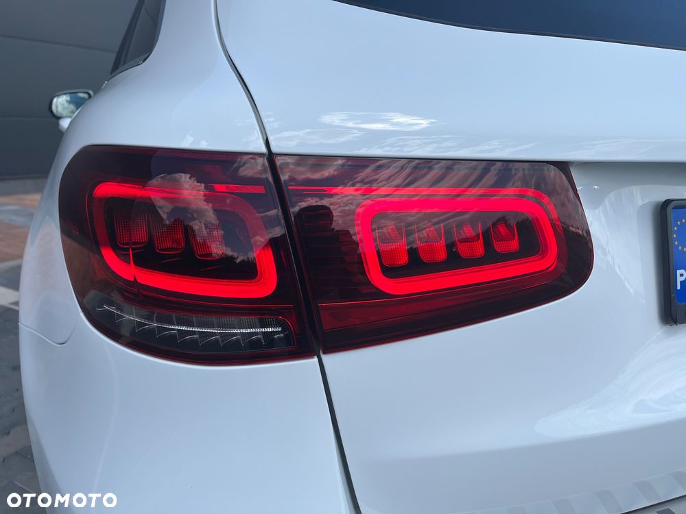 Mercedes-Benz GLC 200 d - 8