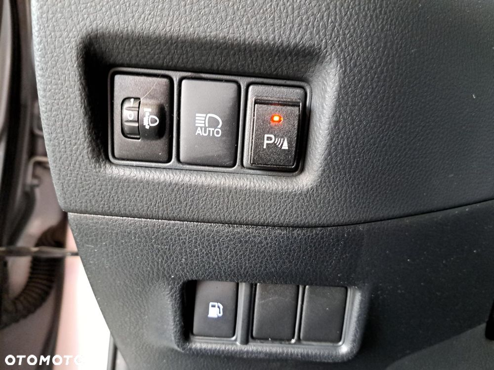 Toyota C-HR 1.8 Hybrid Prestige - 33