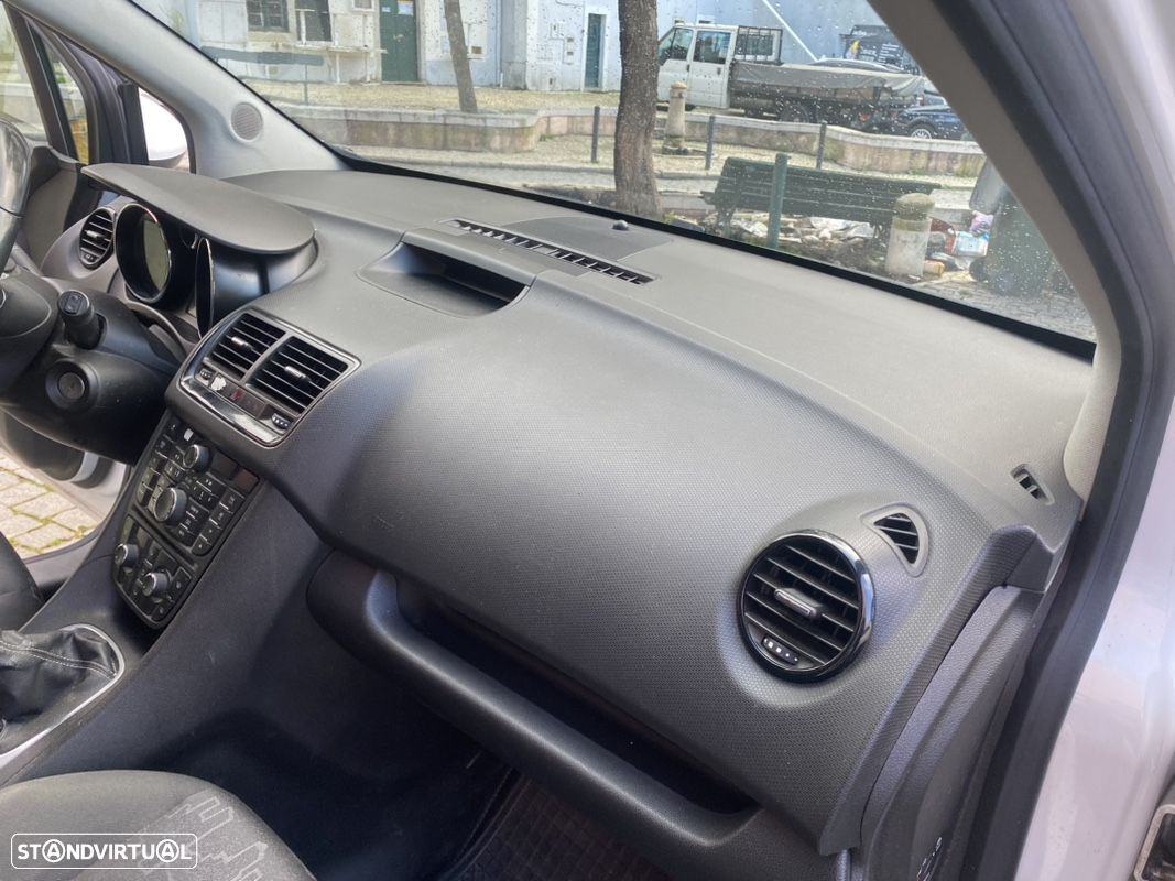 Opel Meriva 1.4 T FlexFuel - 18