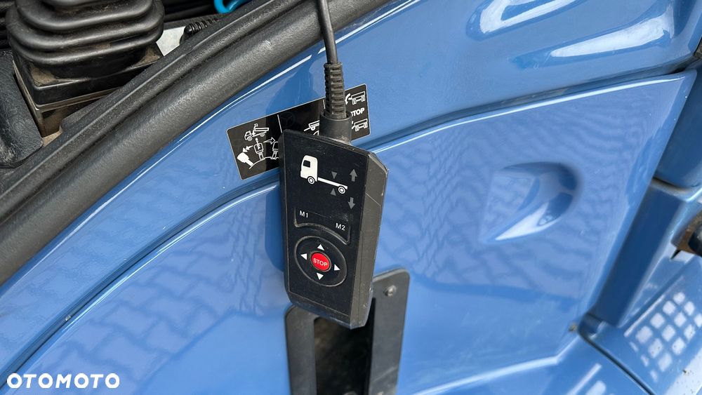 Mercedes-Benz Arocs - 24