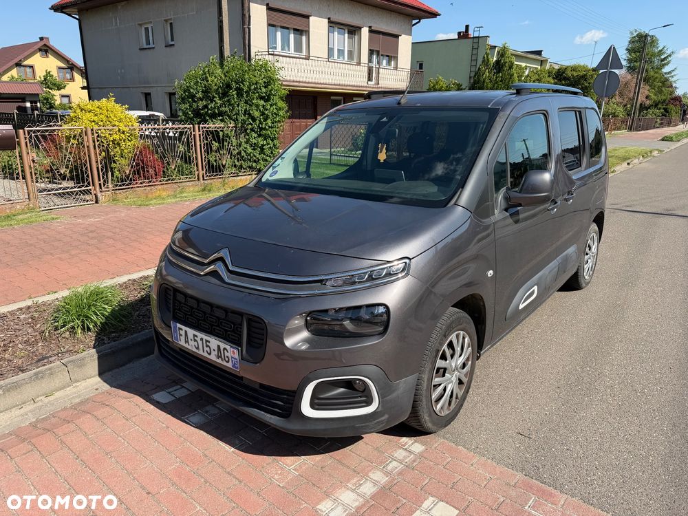 Citroën Berlingo M PureTech 110 SHINE - 1