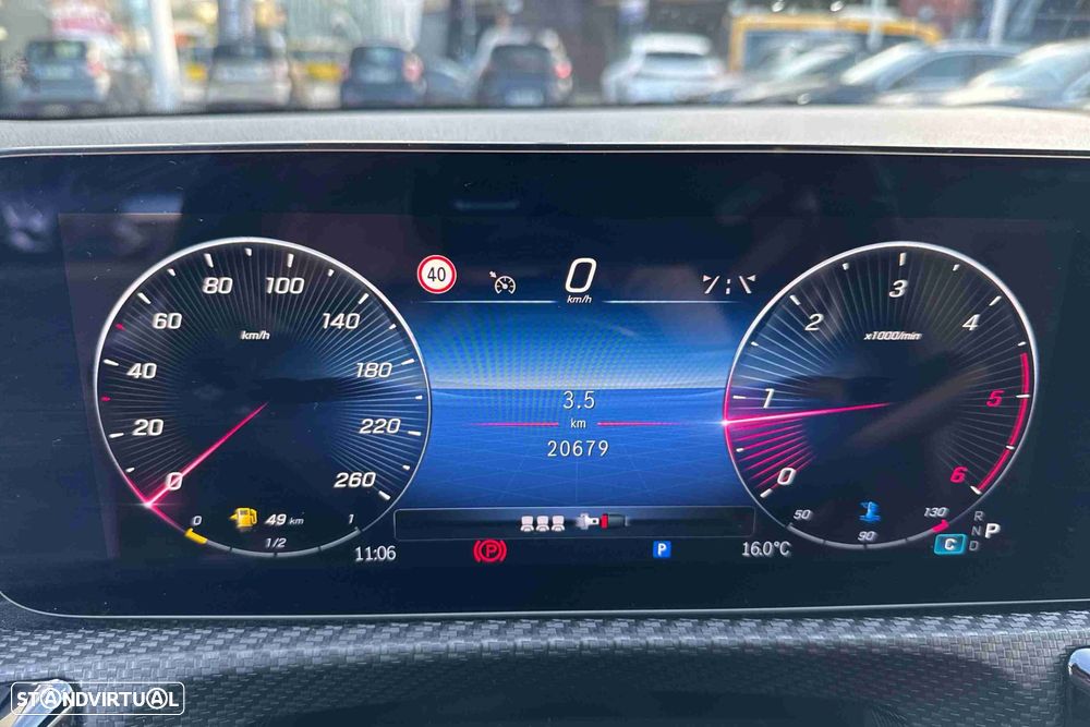 Mercedes-Benz CLA 180 d - 12