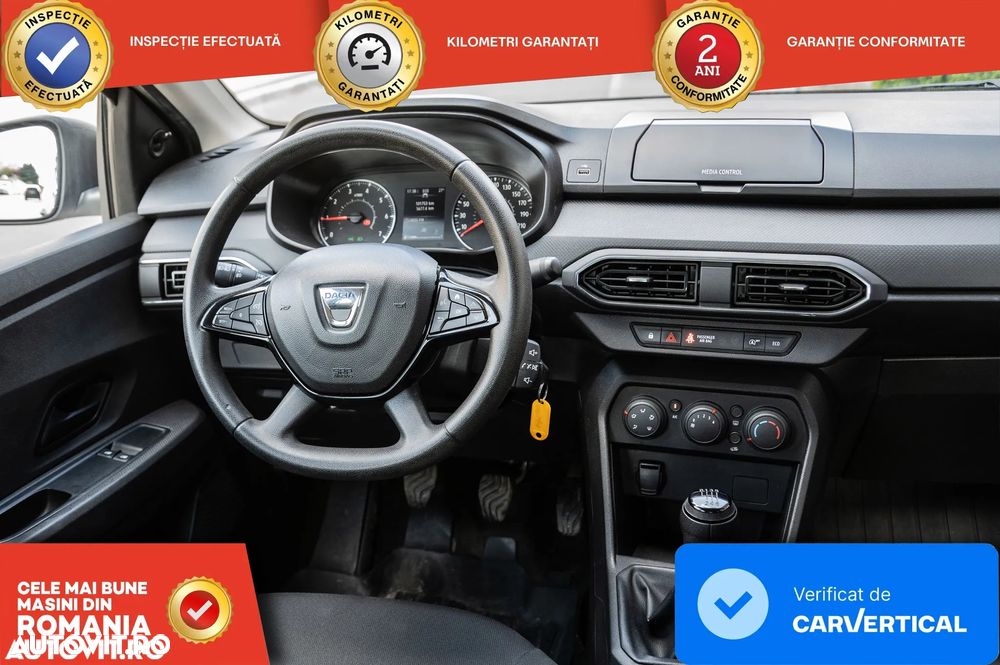 Dacia Logan TCe 90 Essential - 17