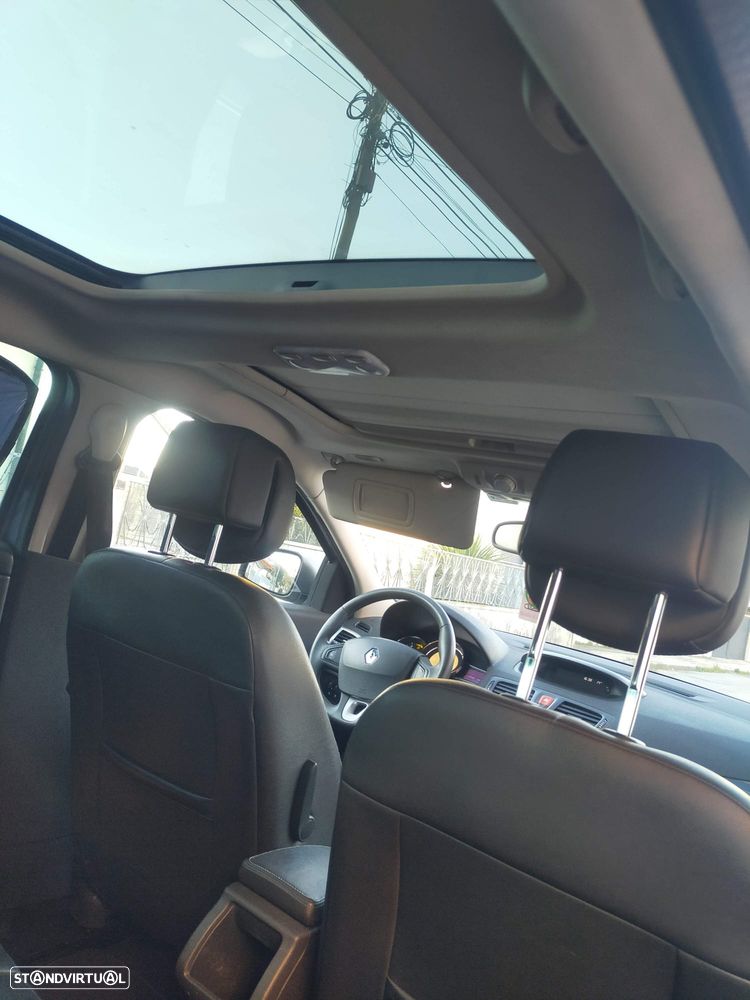 Renault Mégane 1.5 dCi Dynamique - 10