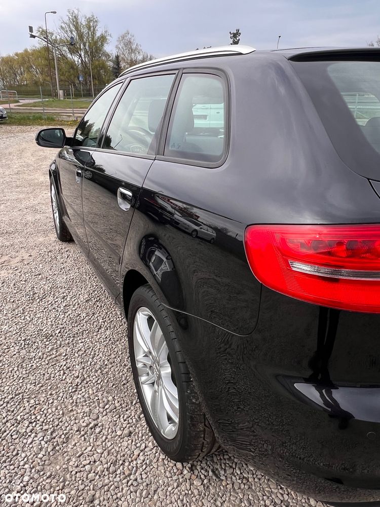 Audi A3 Sportback 1.8 TFSI Attraction - 6