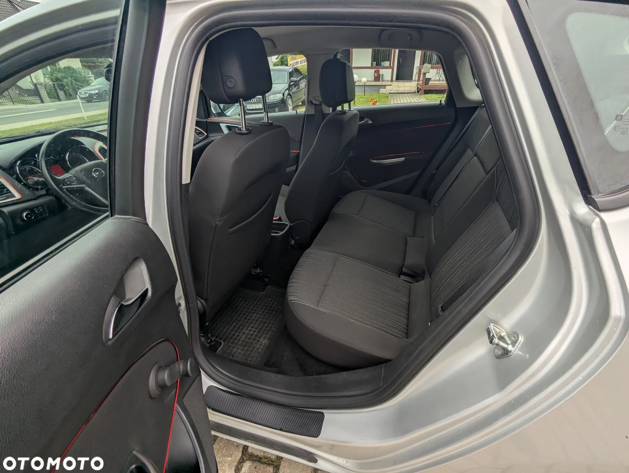 Opel Astra IV 1.6 Enjoy - 14