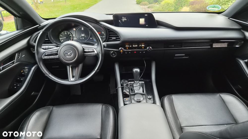 Mazda 3 - 11