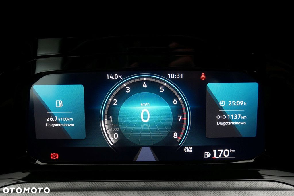 Volkswagen Golf VIII 1.0 TSI - 9