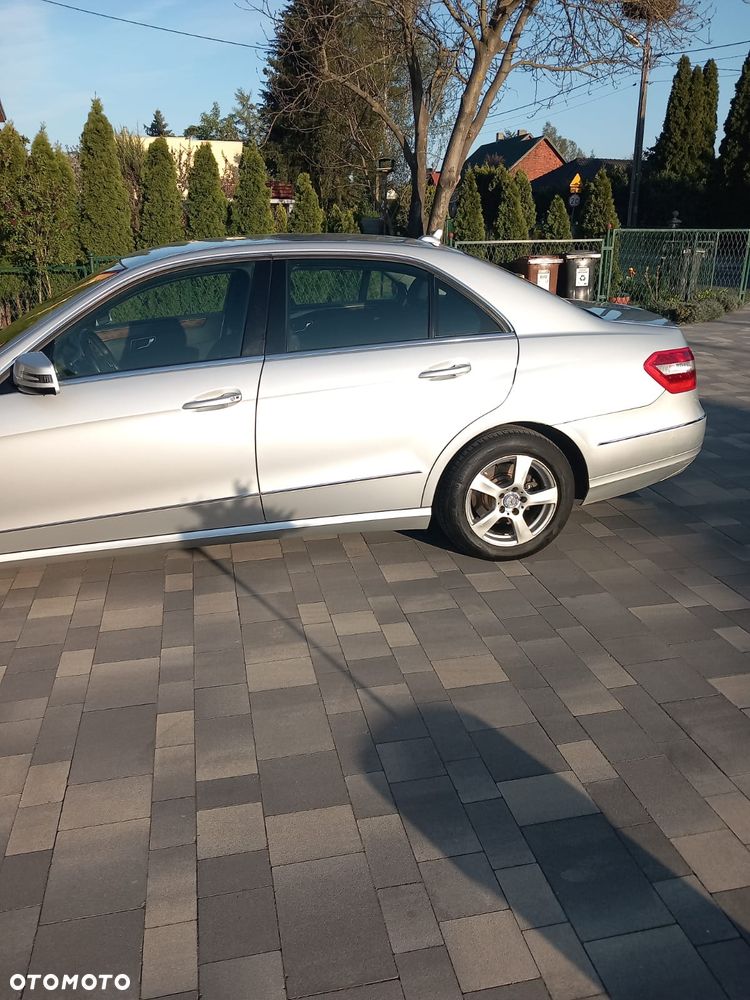 Mercedes-Benz Klasa E 200 BlueTEC 7G-TRONIC Elegance - 10
