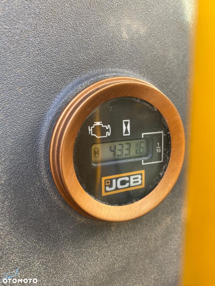 JCB 140XL - 19