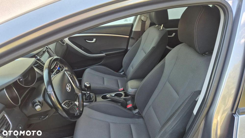 Hyundai i30 1.6 CRDi BlueDrive Go - 7
