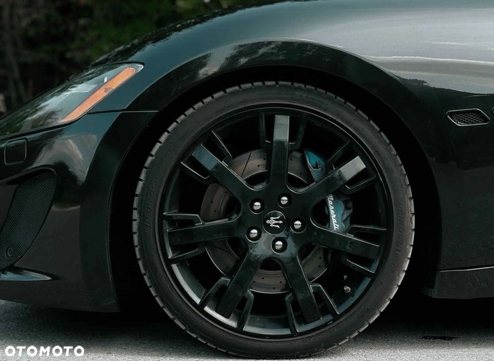 Maserati GranTurismo - 19