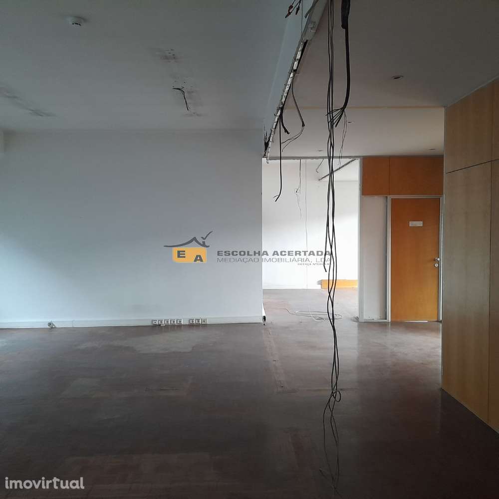 Escritório em Perafita com aparcamento - Grande imagem: 3/4