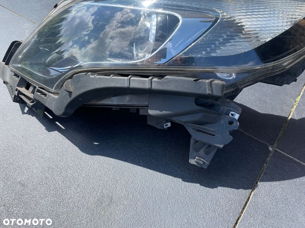 Opel Zafira C PRZÓD KOMPLETNY MASKA BŁOTNIK LAMPA REFLEKTOR PAS BŁOTNIK LEWY PRAWY przedni lampa reflektor LEWA PRAWA BELKA PODSZYBIE chłodnice Z190 - 32