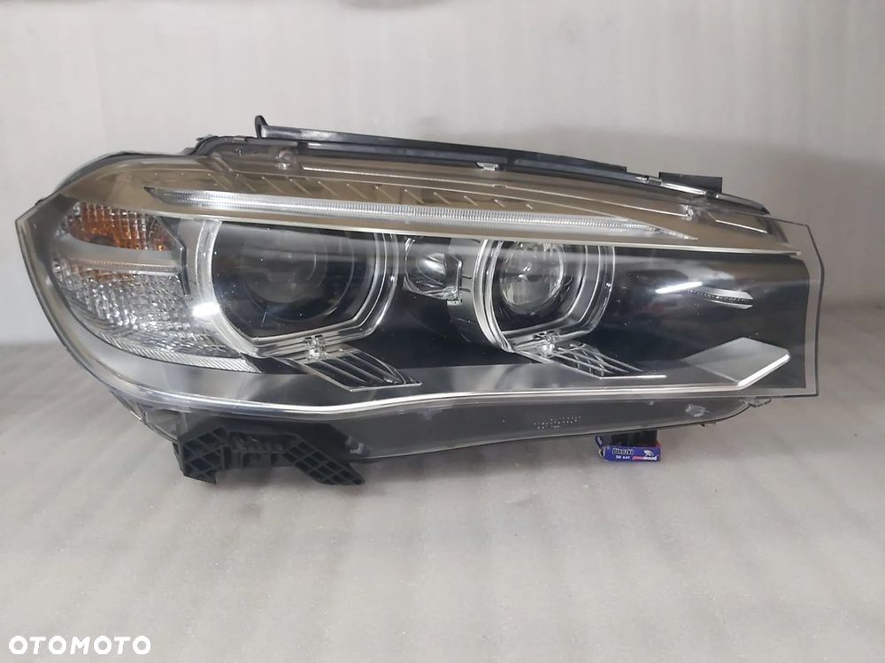 BMW X5 X6 F15 F16 XENON SKRETNY LAMPA PRAWA PRZÓD 7424174 - 1