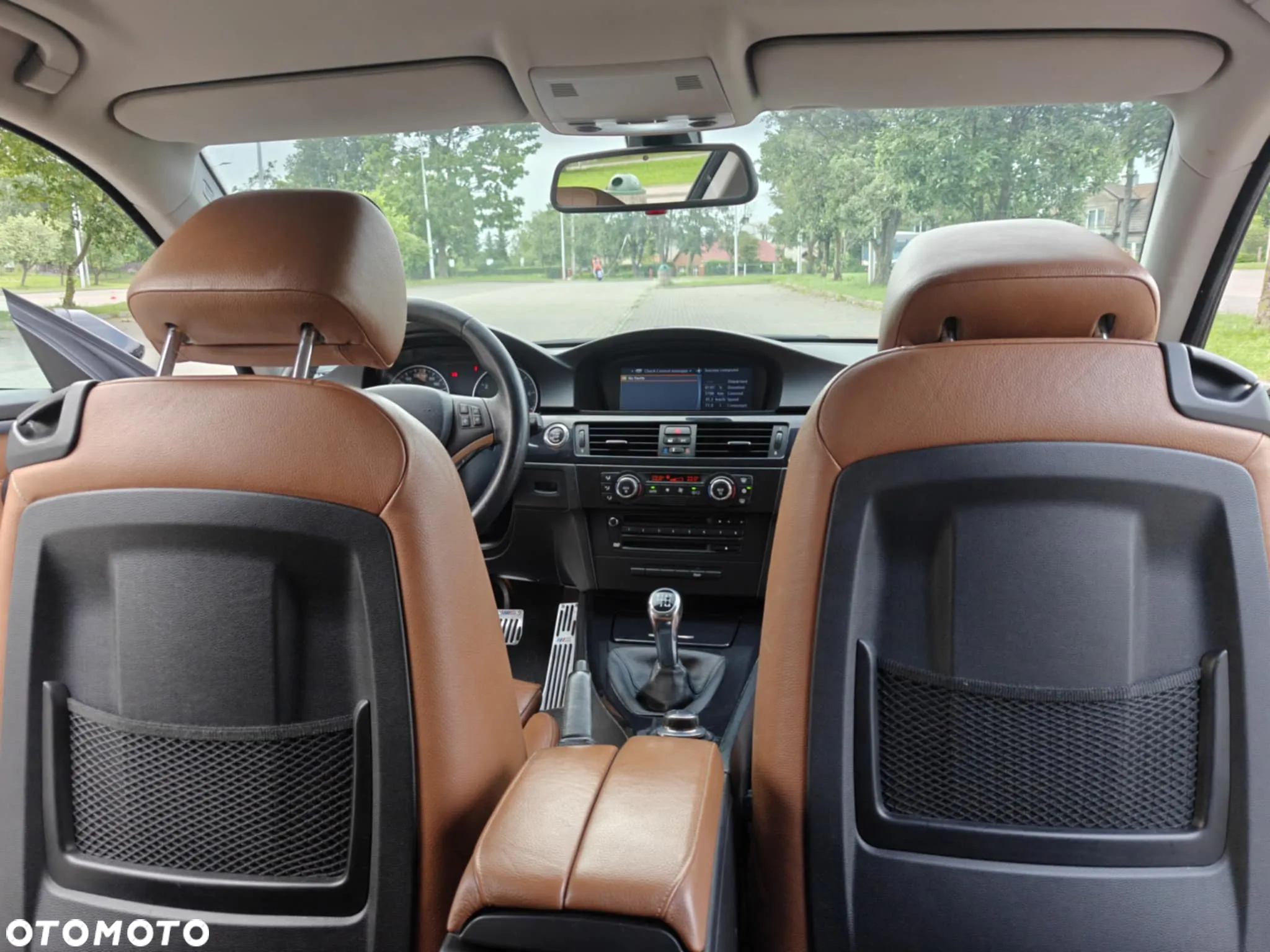 BMW Seria 3 320i Coupe - 22