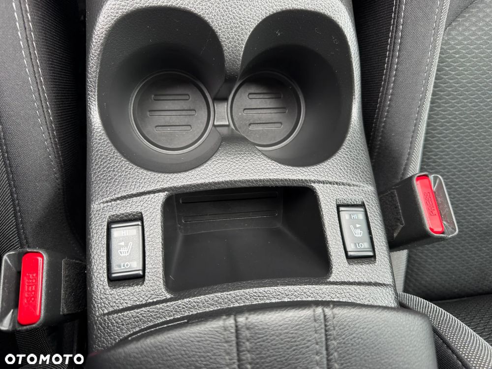 Nissan Qashqai - 30