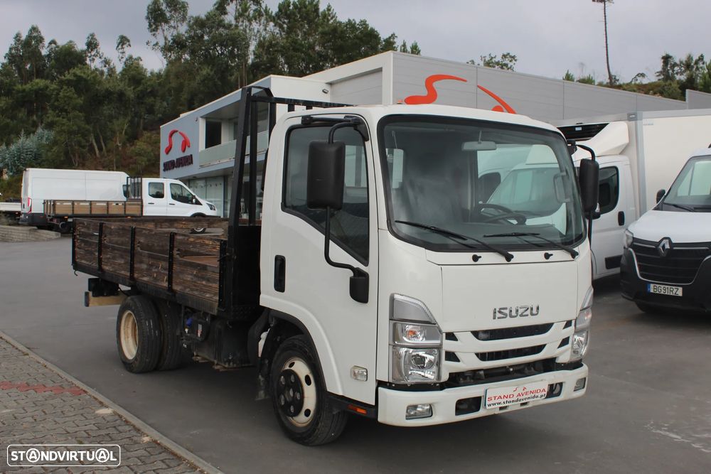 Isuzu N 35.150 CAB/SIMPLES - 3