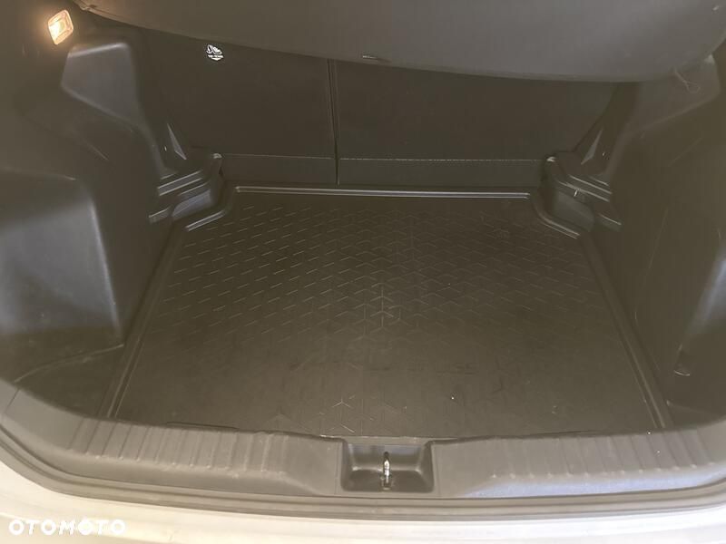 Toyota Yaris Cross 1.5 Active - 22