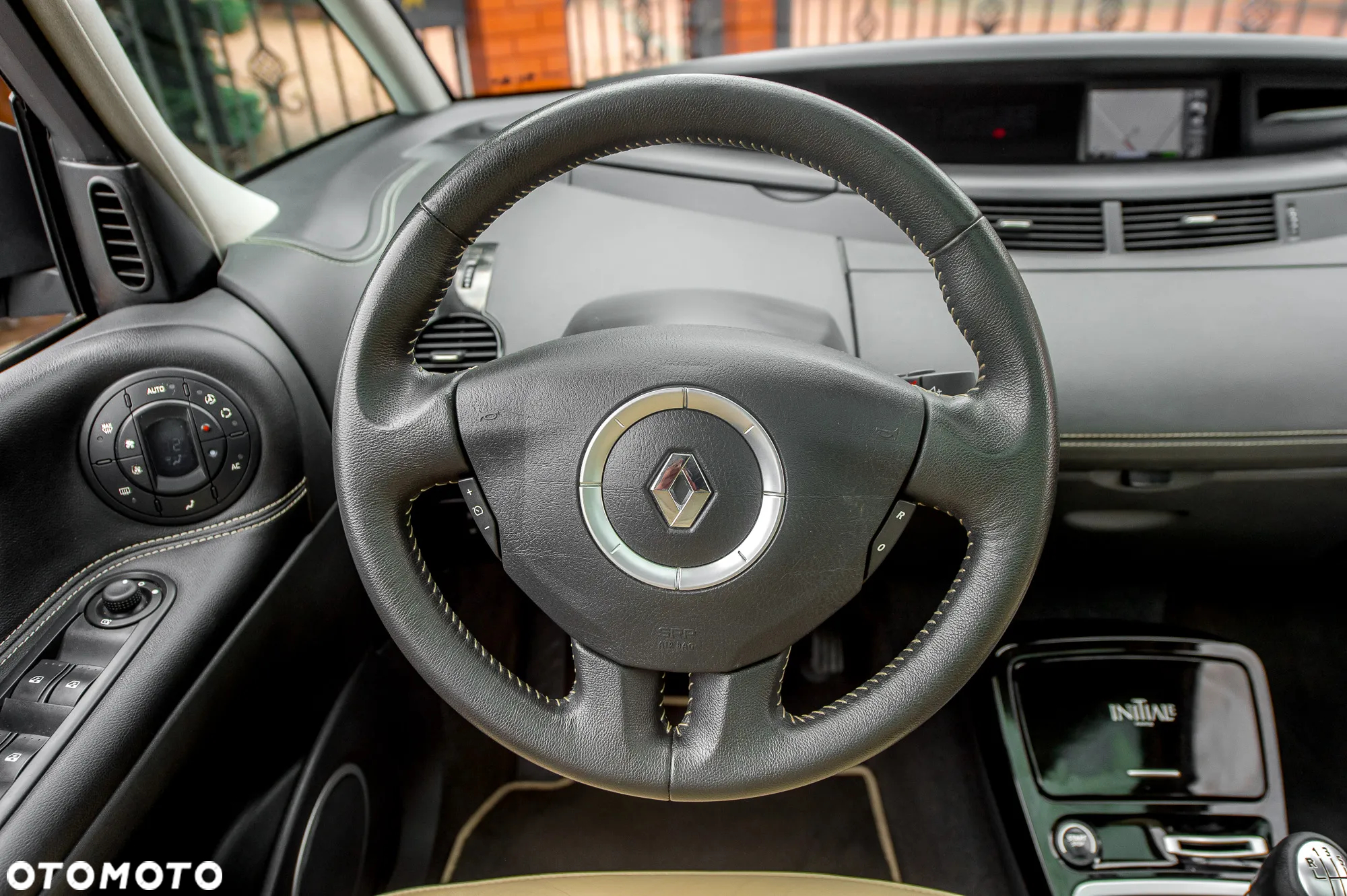 Renault Espace 2.0 Initiale - 25