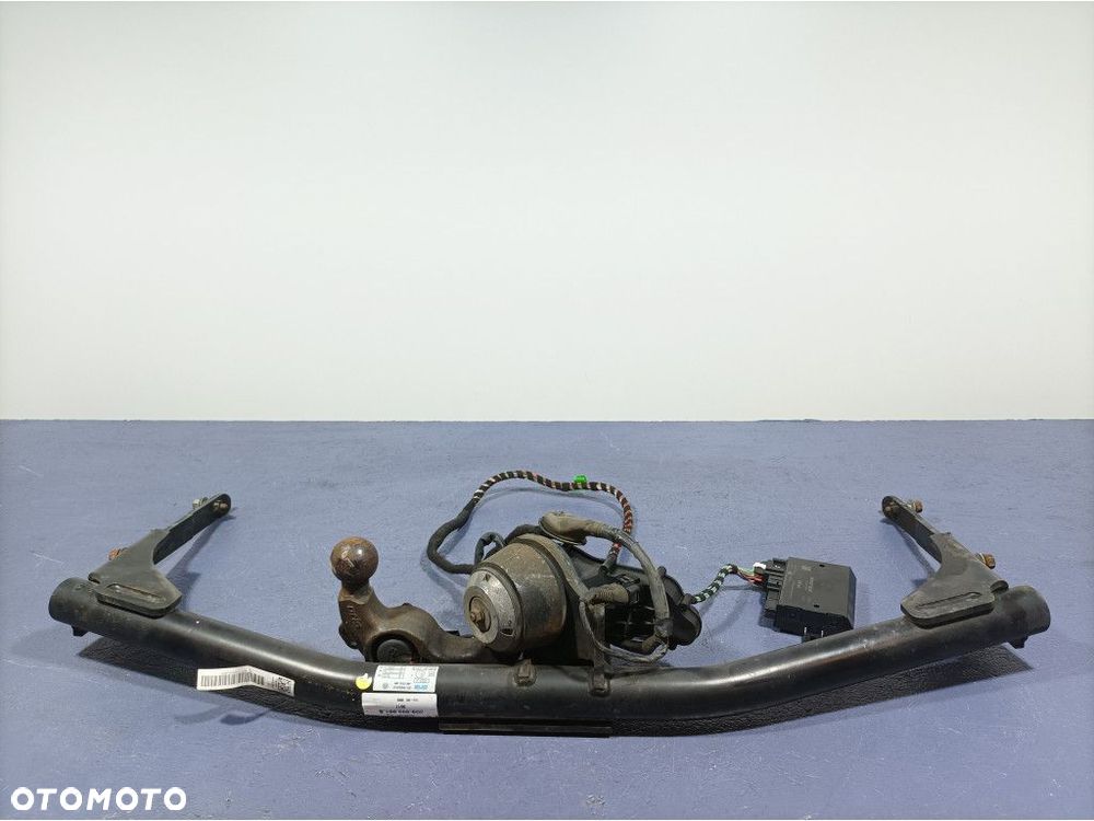 VW PASSAT B8 KOMBI HAK DO PRZYCZEPY ELEKTRYCZNY 3G9803881B 5Q0907383N - 1