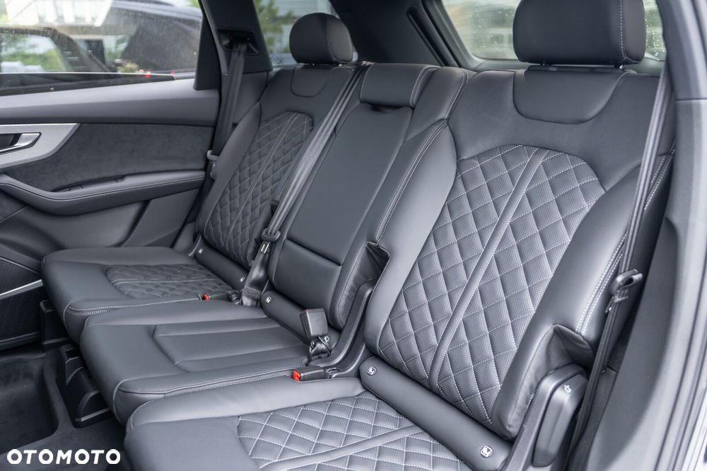Audi Q7 TFSI e PHEV 360 kW Quattro S Line Tiptr - 21