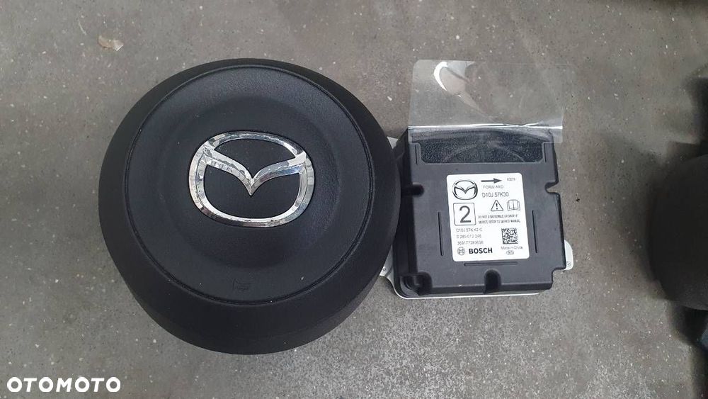KOKPIT DESKA ROZDZIELCZA KONSOLA SENSOR PODUSZKA PASY MAZDA CX-3 DK EU - 3