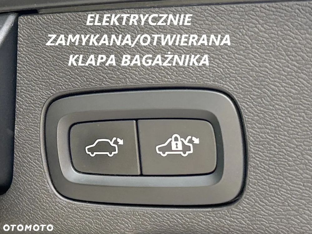 Volvo XC 60 B4 D AWD Plus Dark - 34