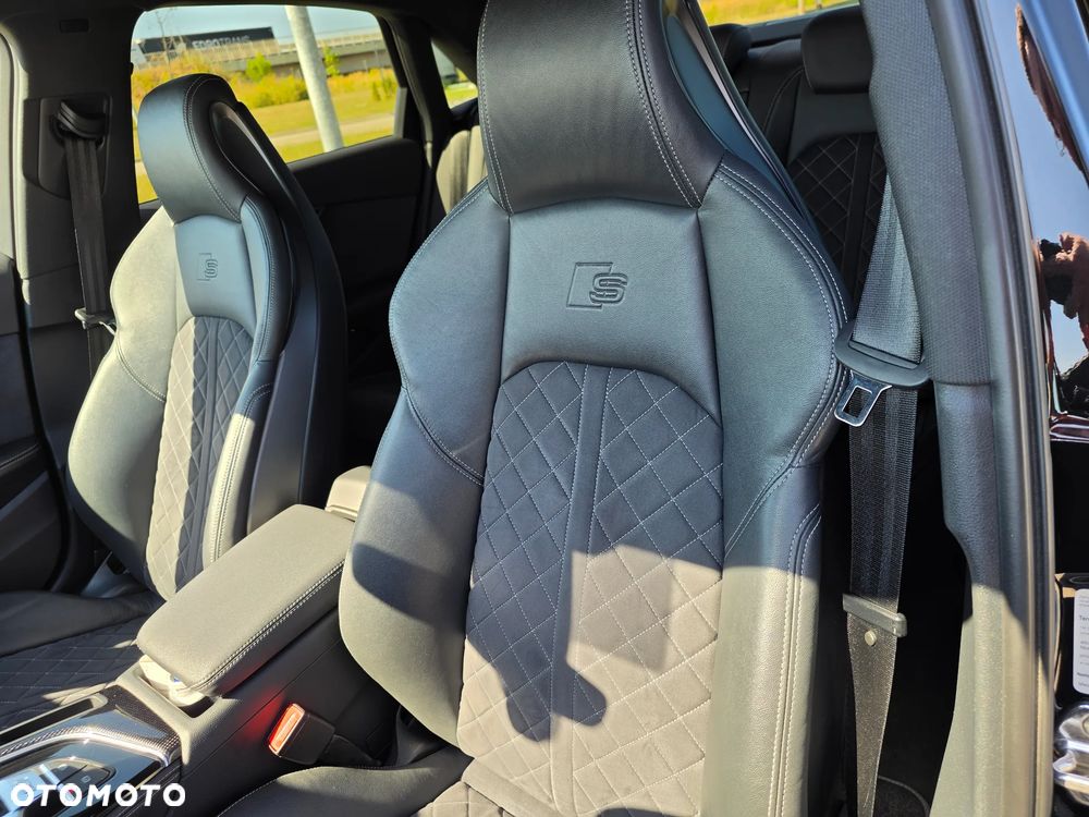 Audi S4 Limousine - 11