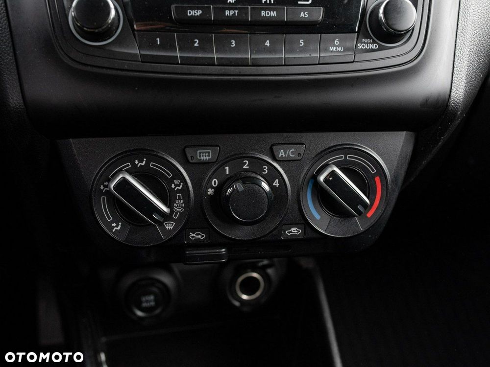 Suzuki Swift - 17