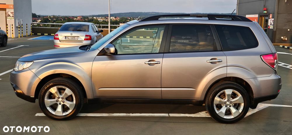 Subaru Forester 2.5 X - 2