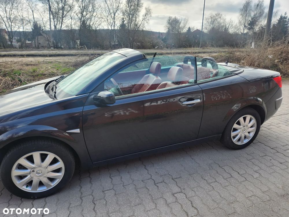 Renault Megane 1.6 Authenique - 20