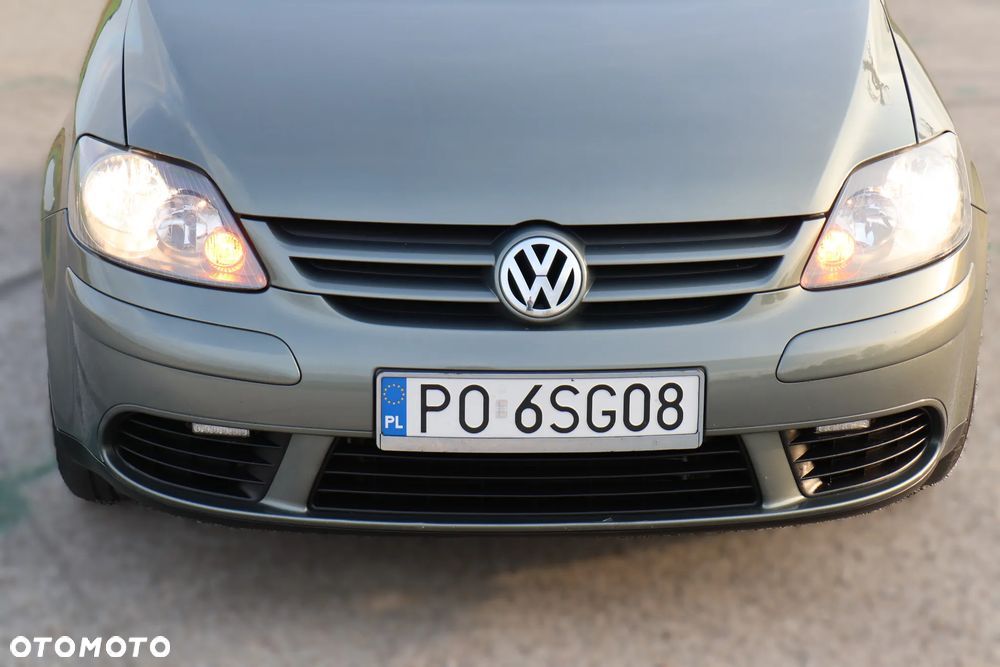Volkswagen Golf 1.6 FSI Comfortline Tiptr - 38