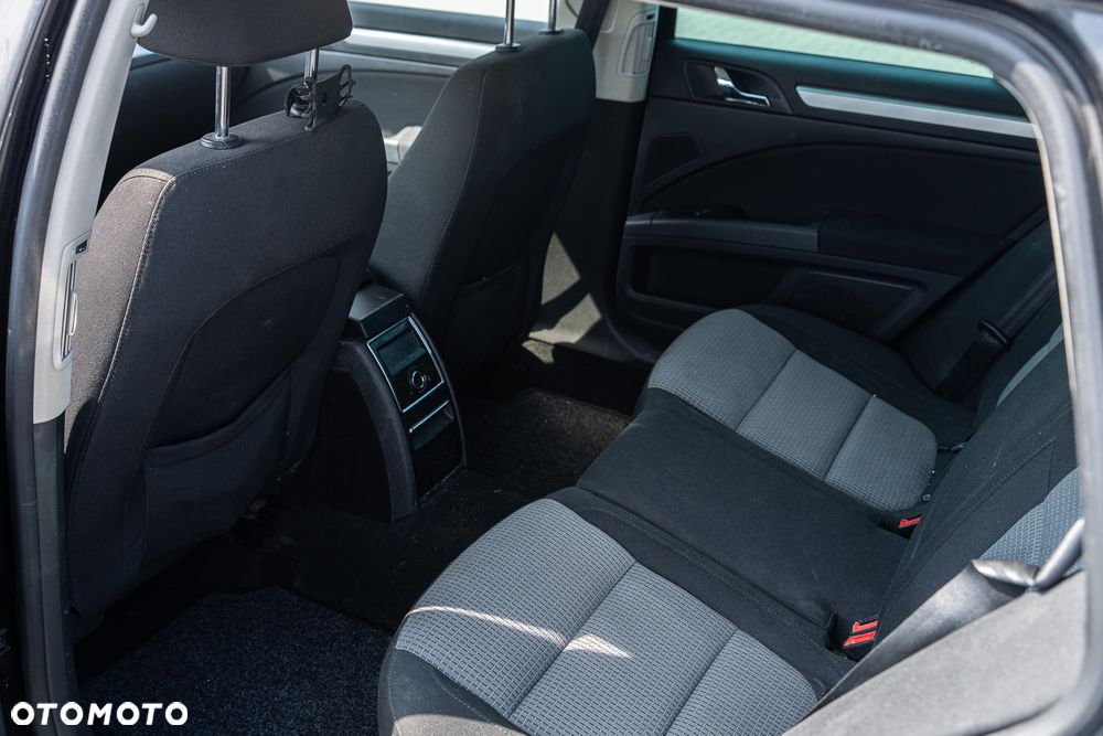 Skoda Superb 1.6 TDI Elegance - 22