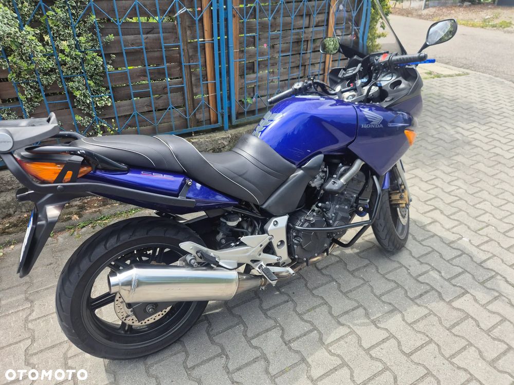Honda CBF - 4