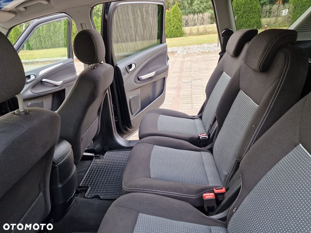 Ford S-Max - 5