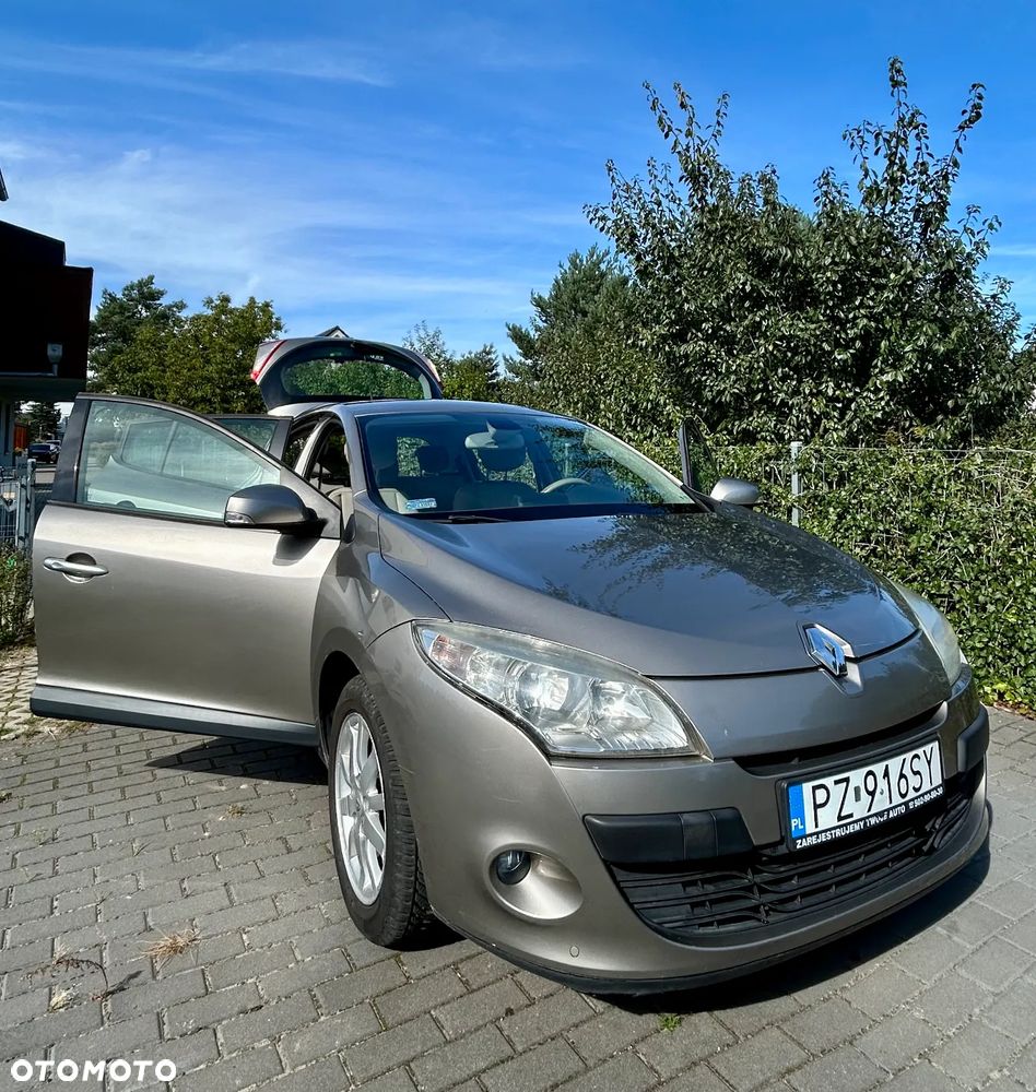 Renault Megane 1.5 dCi Grandtour Authentique - 4
