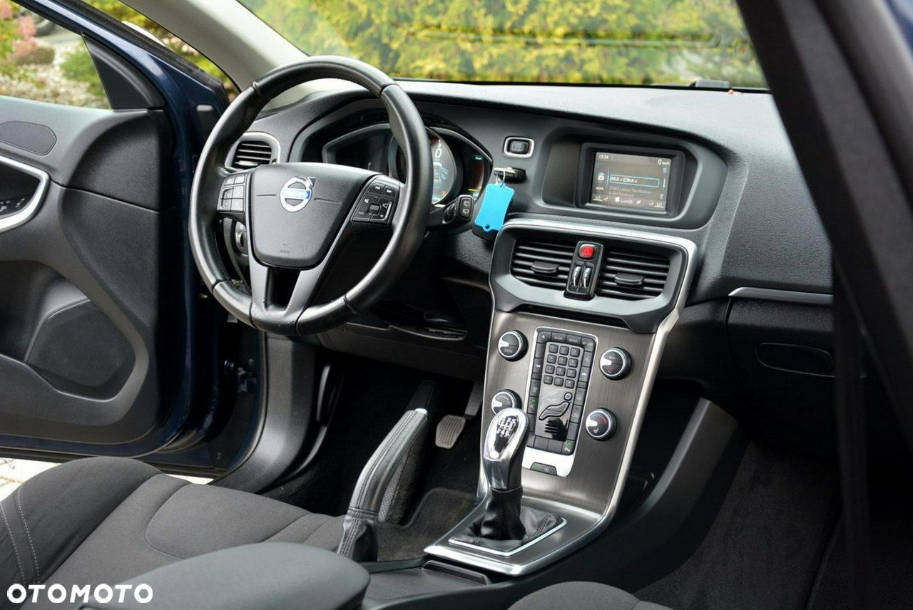 Volvo V40 - 19