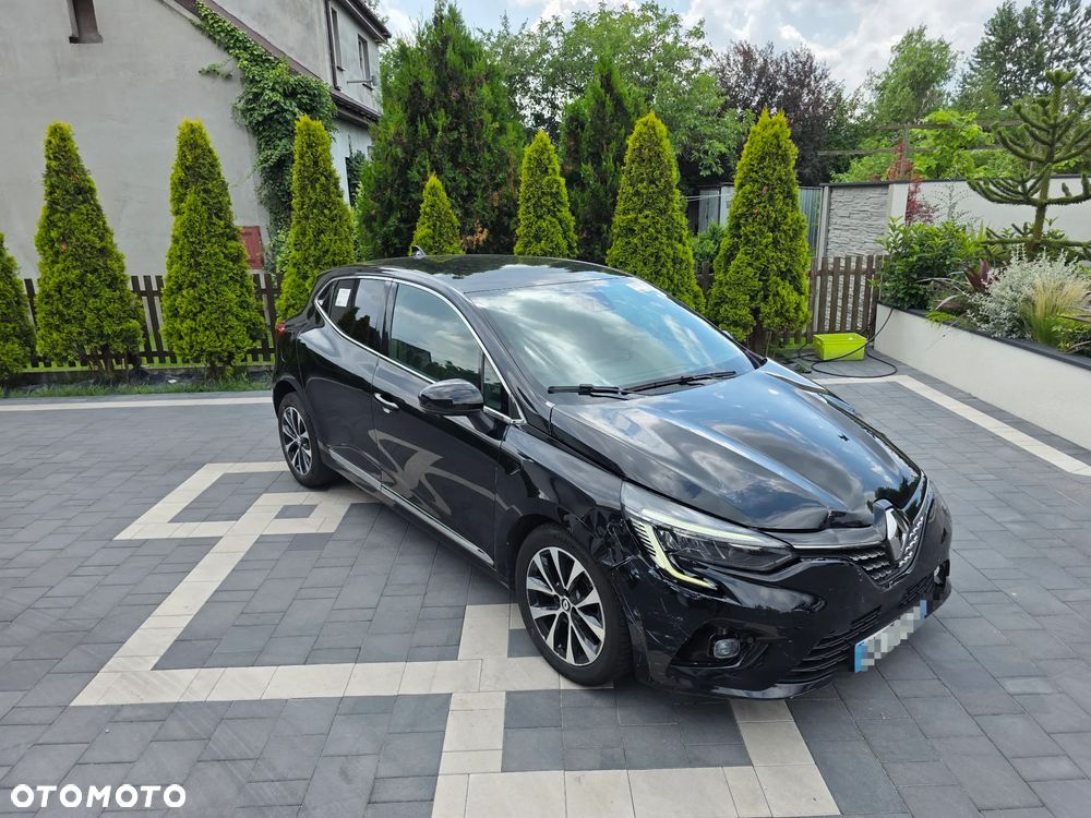 Renault Clio - 1