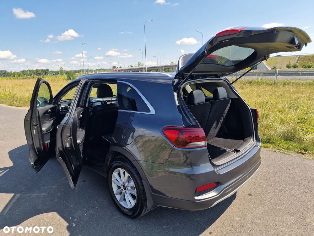 Kia Sorento - 36
